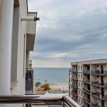 Apartamento Astoria Rose Năvodari Exterior foto