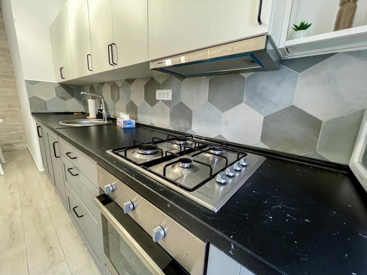 Apartamento Astoria Rose Năvodari Exterior foto