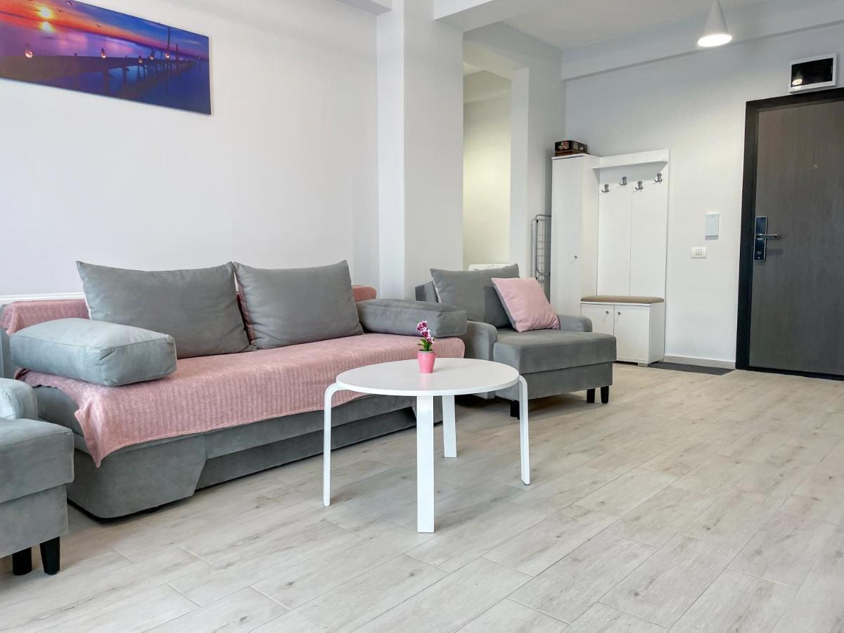 Apartamento Astoria Rose Năvodari Exterior foto