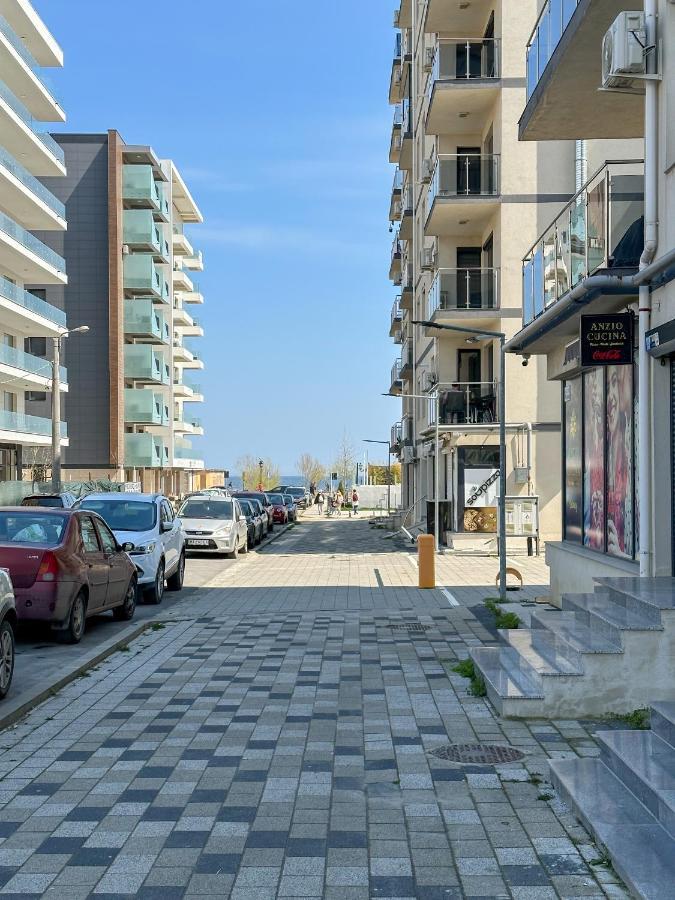 Apartamento Astoria Rose Năvodari Exterior foto