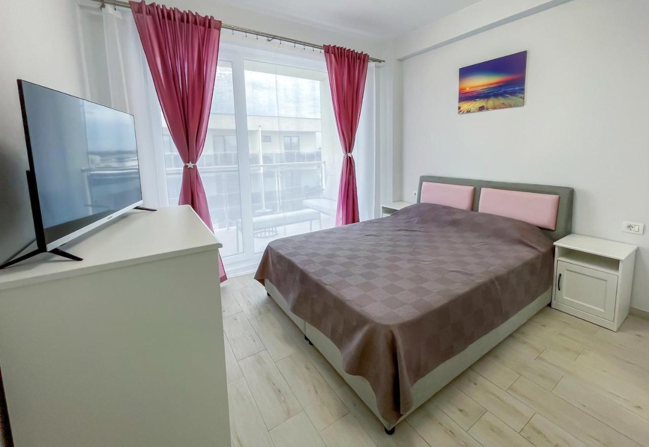 Apartamento Astoria Rose Năvodari Exterior foto